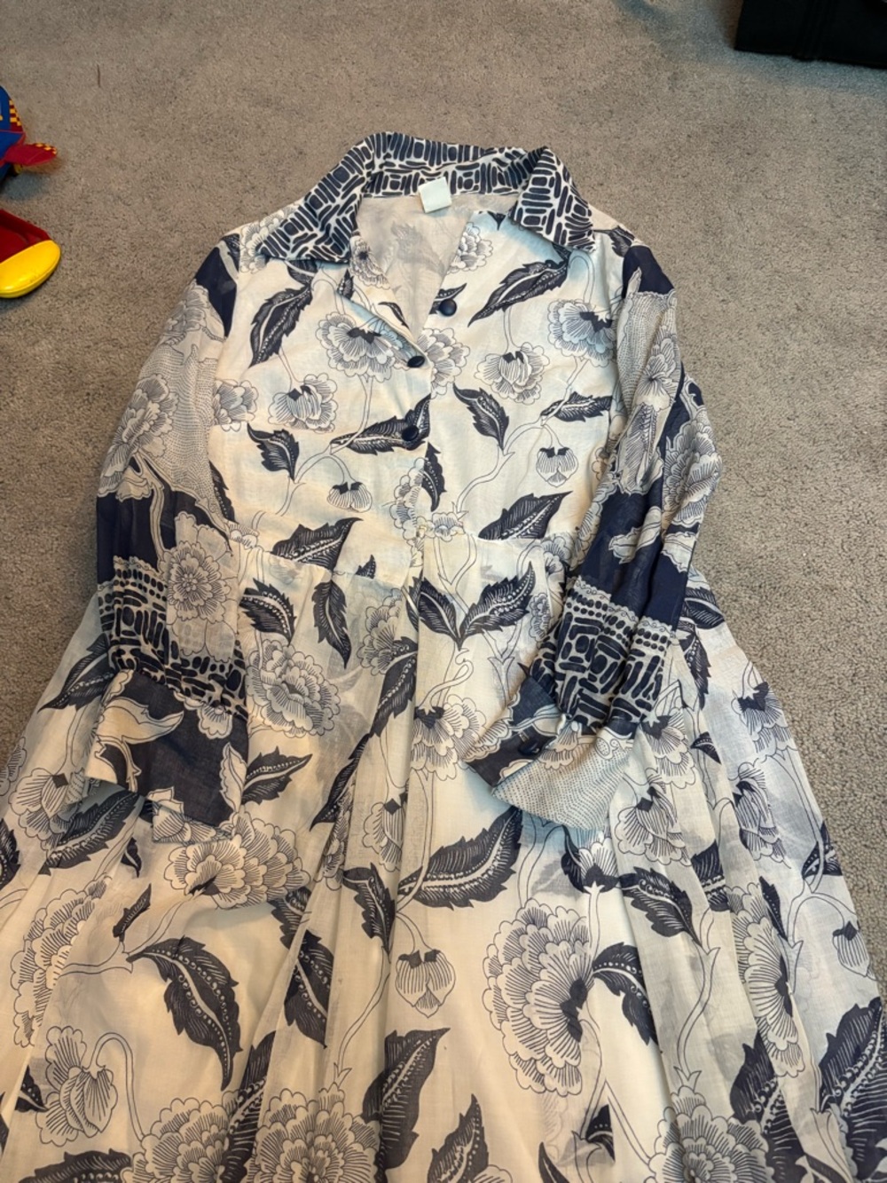 Floral Navy and White Maxi Dress with Collared Neck - Picture 3 of 4